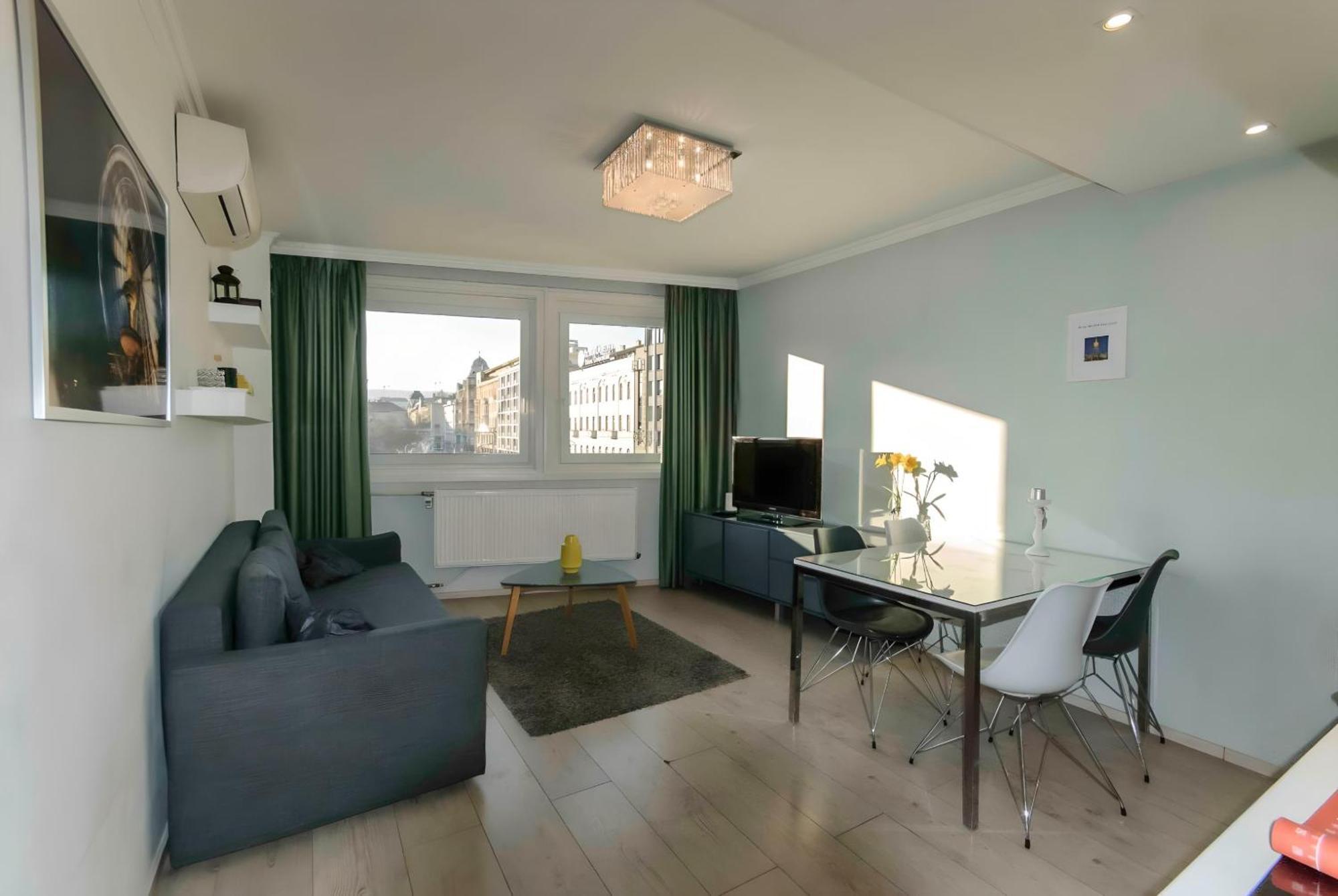 Big Wheel Panoramica Apartment Budapest Exterior foto